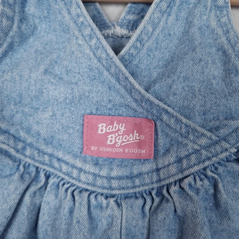 Vntg OshKosh B'gosh Denim Overalls Baby Girls12M Light Blue Pleated Vestbak USA